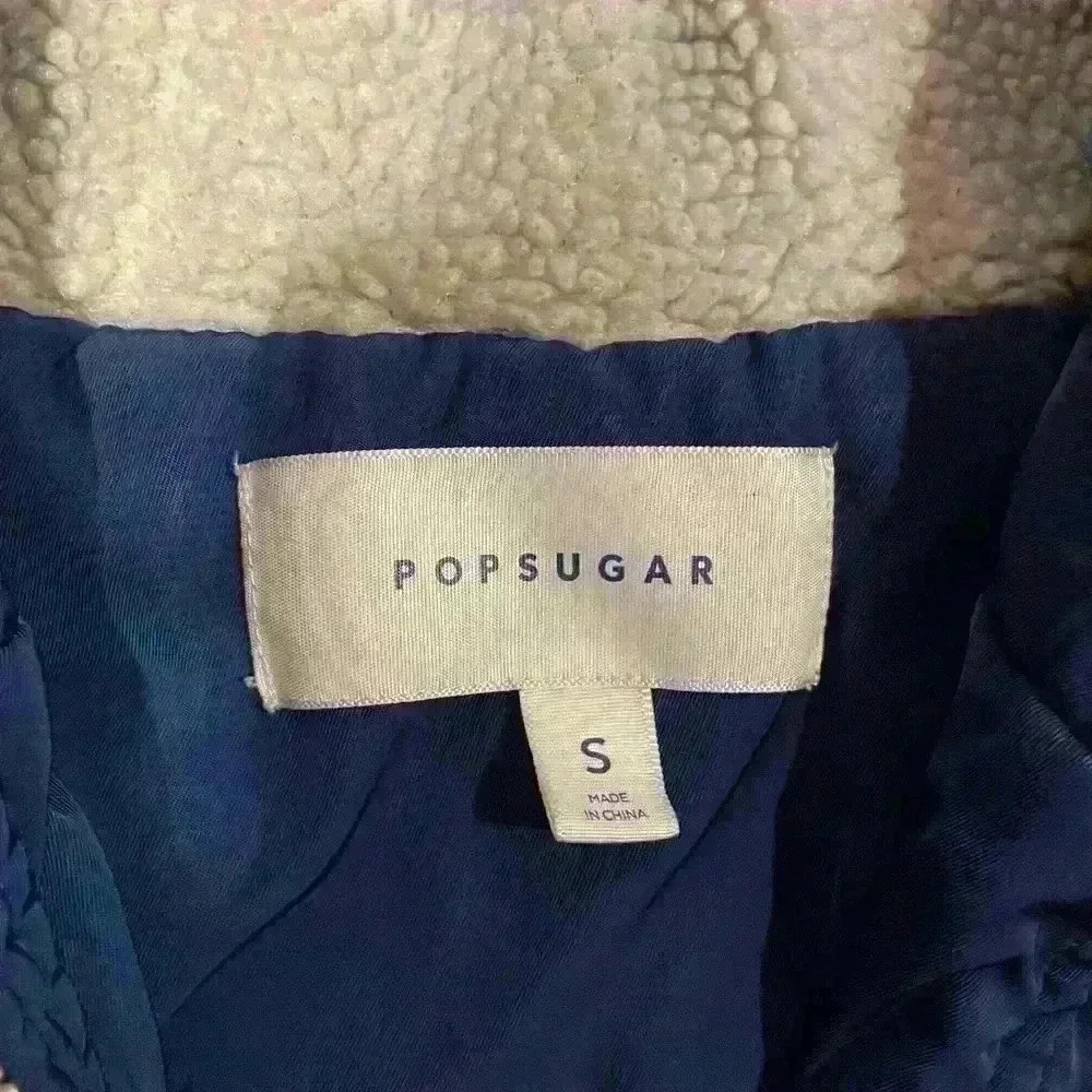 Pop Sugar Size Small Women’s Parka Navy Blue with adjustable clasps - Picture 2 of 8